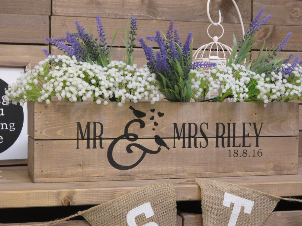 PERSONALISED RUSTIC WEDDING TABLE CENTREPIECE