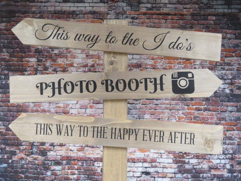 
            
                Load image into Gallery viewer, PERSONALISED RUSTIC WEDDING SIGN POST
            
        